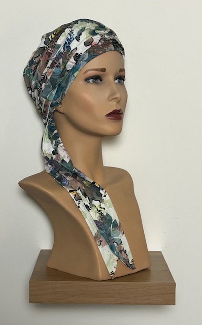 Bella mutsje B295, mutsje